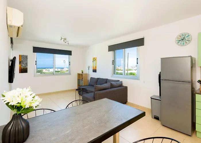 Apartament Sea View Apt*spacious Balcony*200m To The